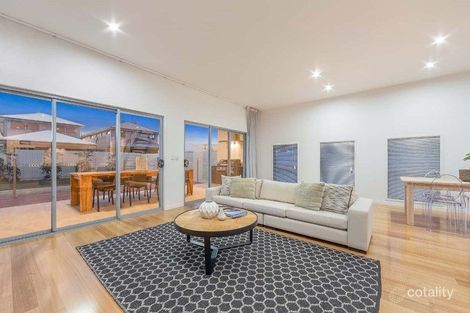 Property photo of 9 Annie Street Woolloongabba QLD 4102