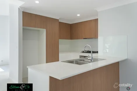 Property photo of 1D Leamington Road Oak Flats NSW 2529