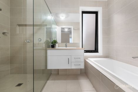 Property photo of 45 Bungendore Street Jordan Springs NSW 2747