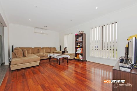 Property photo of 1/1 Mainsail Drive Wyndham Vale VIC 3024