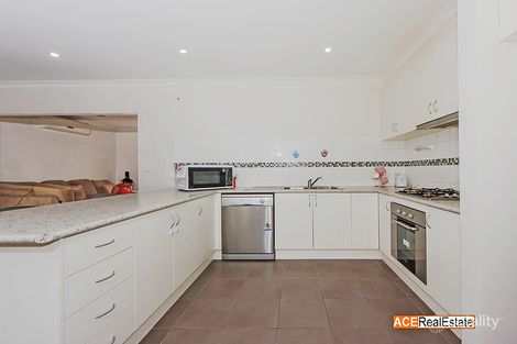 Property photo of 1/1 Mainsail Drive Wyndham Vale VIC 3024