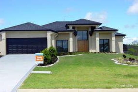 28 Coral Cove Dr, Coral Cove, QLD 4670