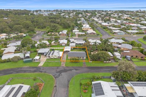 5 Owen Cres, Urangan, QLD 4655