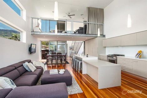 Property photo of 27 The Esplanade Thirroul NSW 2515