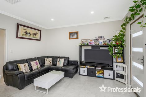 Property photo of 33A Wardlow Way Balga WA 6061
