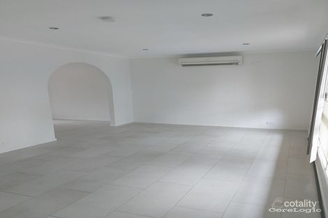 Property photo of 12 Tinaroo Street Durack QLD 4077