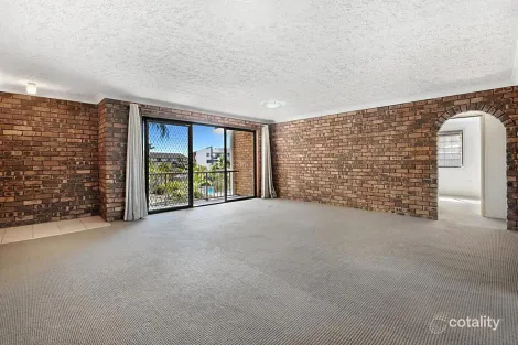 Property photo of 5/16 Duet Drive Mermaid Waters QLD 4218