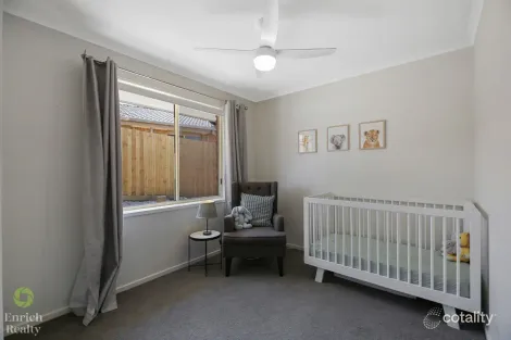 Property photo of 5 Cromie Drive Warragul VIC 3820