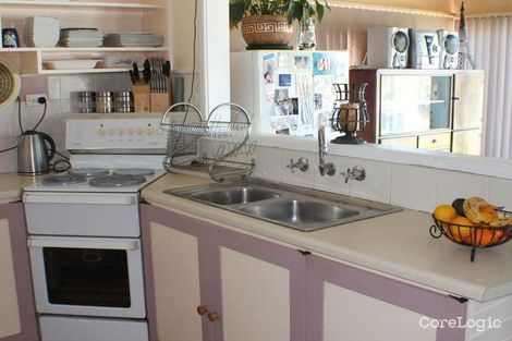 Property photo of 242 Warners Bay Road Mount Hutton NSW 2290