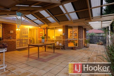 Property photo of 10 Yiota Court Berwick VIC 3806