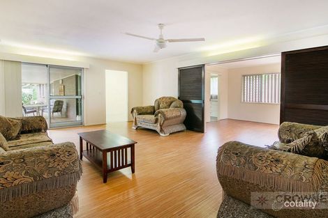 Property photo of 111 Whitehill Road Eastern Heights QLD 4305
