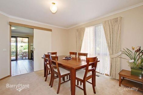 Property photo of 5 The Mews Wantirna VIC 3152