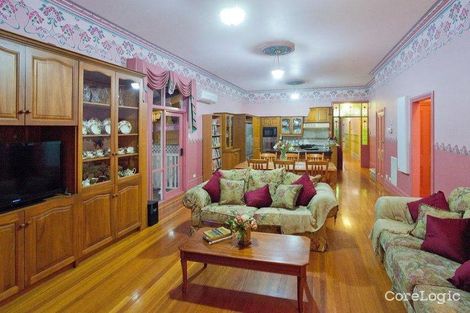 Property photo of 53 Daisy Street Essendon VIC 3040