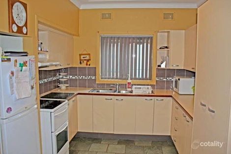 Property photo of 8 Pozieres Avenue Umina Beach NSW 2257