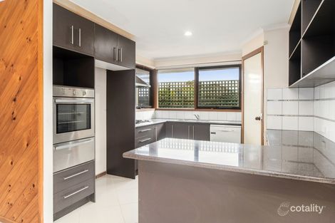 Property photo of 10 Lipton Drive Frankston VIC 3199