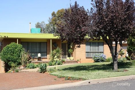 65 Mcnabb Cres, Griffith, NSW 2680
