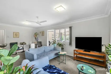 1/198 Indooroopilly Rd, St Lucia, QLD 4067