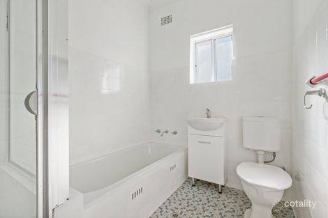 Property photo of 31 Tor Road Dee Why NSW 2099