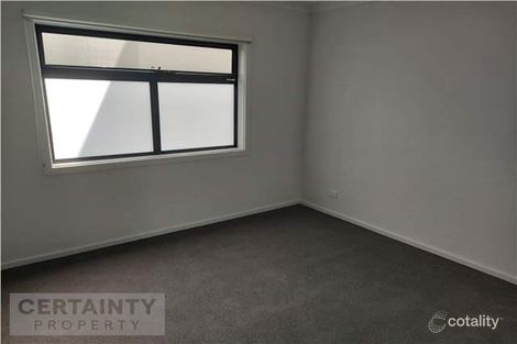 Property photo of 4 Barool Street Wollert VIC 3750