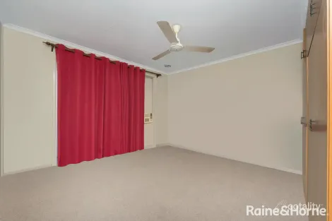 Property photo of 35 Birrahlee Crescent Kirwan QLD 4817