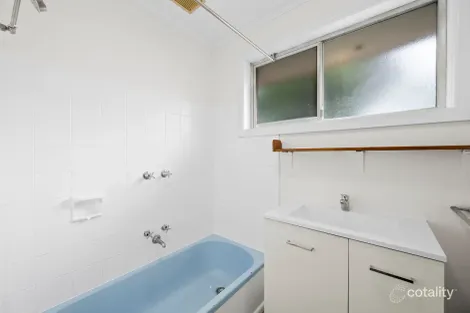 Property photo of 2/65 Braid Hill Road Macleod VIC 3085