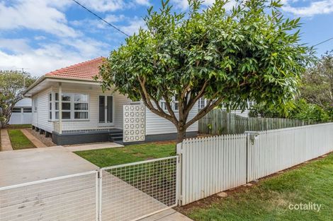 3 Garnet St, Scarborough, QLD 4020