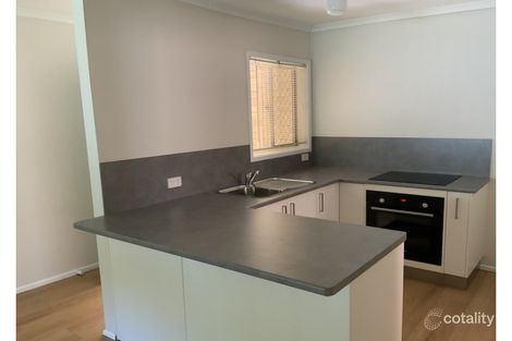 Property photo of 2/18 Kent Street Coorparoo QLD 4151