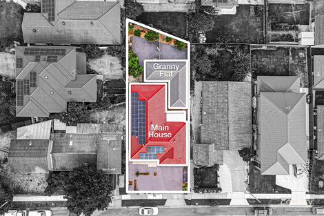 18 Mimosa Rd, Bossley Park, NSW 2176