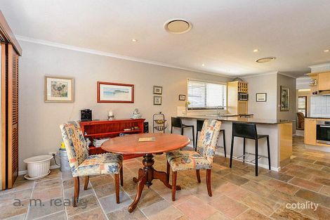 Property photo of 3 Moray Court Benowa QLD 4217