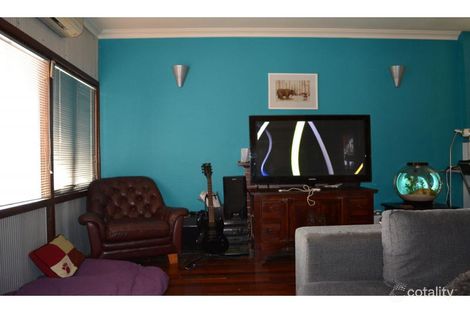 Property photo of 142 Broun Avenue Embleton WA 6062