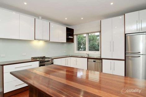 Property photo of 32 Cherry Orchard Rise Box Hill North VIC 3129