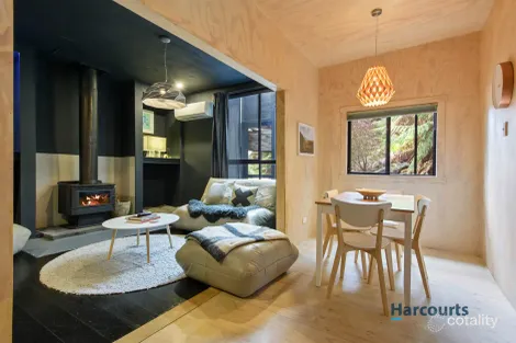 Property photo of 31 Denison Street Queenstown TAS 7467