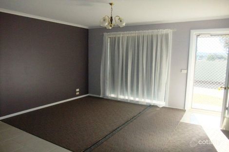 Property photo of 1/13 Mortlock Drive Wodonga VIC 3690