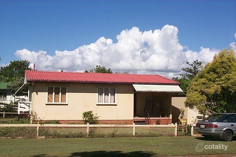 93 Arthur St, Woody Point, QLD 4019