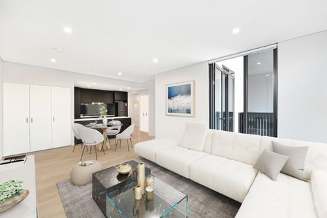 Property photo of 607/54 Soldiers Parade Edmondson Park NSW 2174