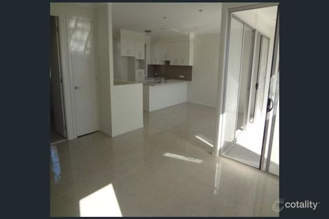 Property photo of 2/79 Hawthorne Road Hawthorne QLD 4171