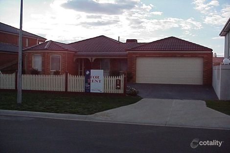 25 Peter Dr, Sunshine West, VIC 3020