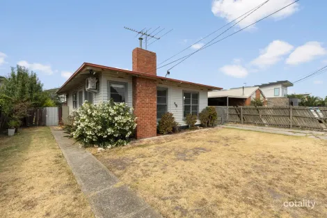 15 Mclennan St, Braybrook, VIC 3019