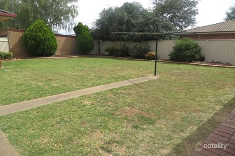 Property photo of 15 Wattle Avenue Orange NSW 2800