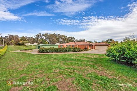 1 Hawkins Dr, Kinglake, VIC 3763