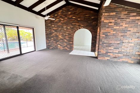 Property photo of 1 Maureen Court Broadbeach Waters QLD 4218