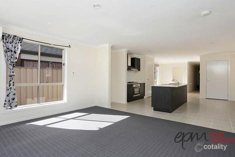 Property photo of 44 Federation Boulevard Truganina VIC 3029