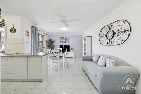 Property photo of 4 Lutea Close Regents Park QLD 4118