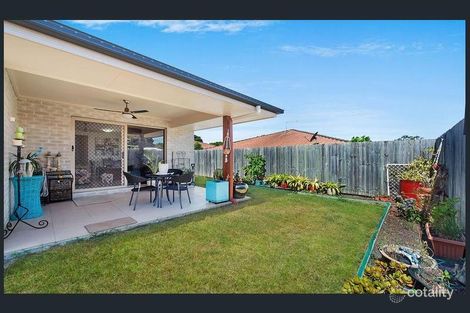 Property photo of 4/12 Second Avenue Beachmere QLD 4510