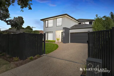 Property photo of 24 Leon Avenue Rosebud VIC 3939