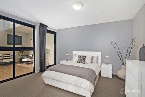 Property photo of 2/39 Willoughby Road Crows Nest NSW 2065