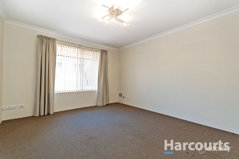4/16 Arbroath Cir, Kinross, WA 6028