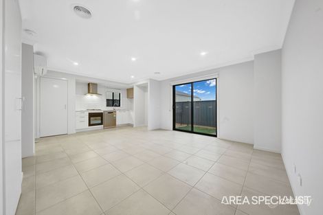 Property photo of 5 Kingia Street Cobblebank VIC 3338