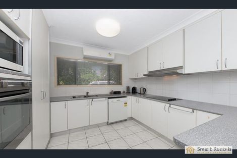 Property photo of 1/8 Regent Street Hyde Park QLD 4812