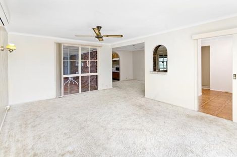 Property photo of 22 Bayline Drive Point Clare NSW 2250